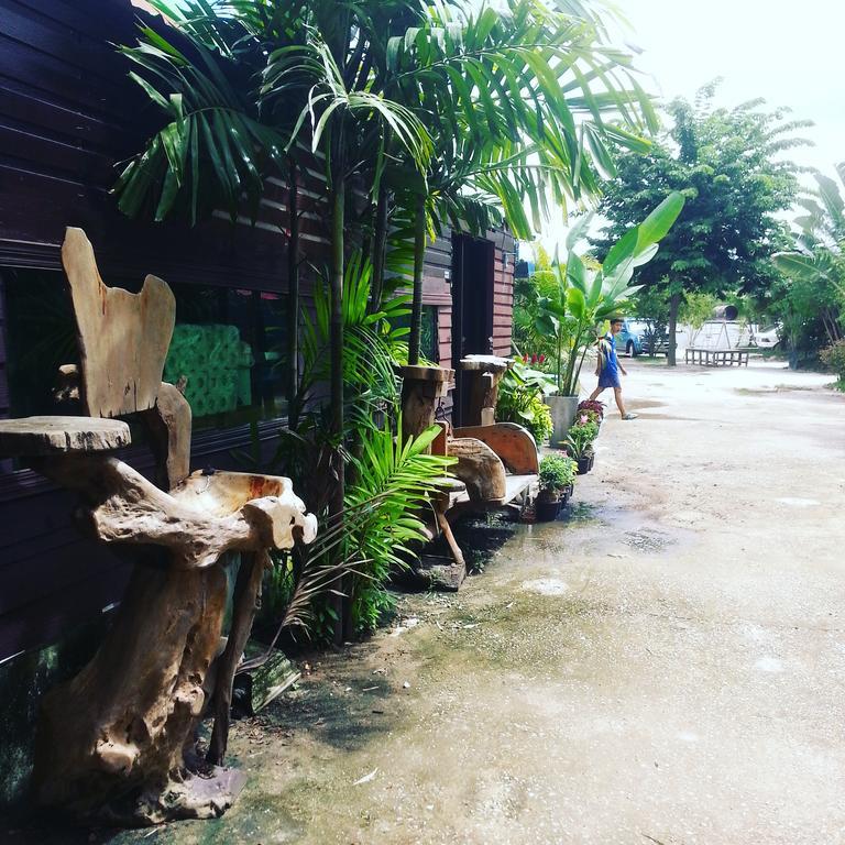 Orn Homestay Kamphaeng Phet Exterior foto