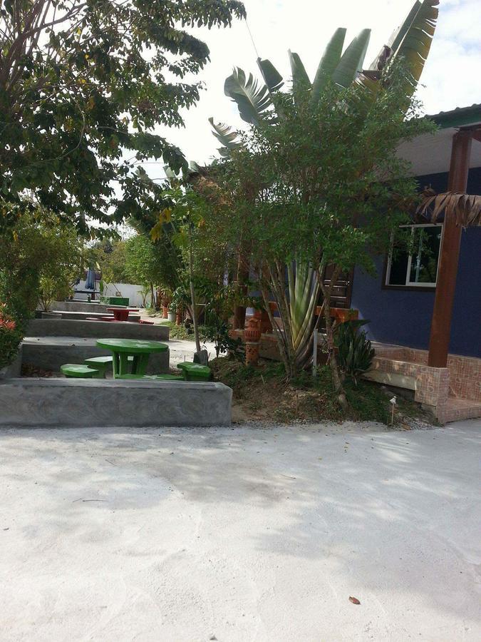 Orn Homestay Kamphaeng Phet Exterior foto